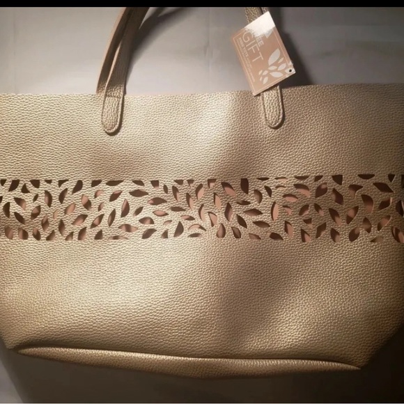 👜 Ulta Beauty Tote 👜 - Picture 1 of 3